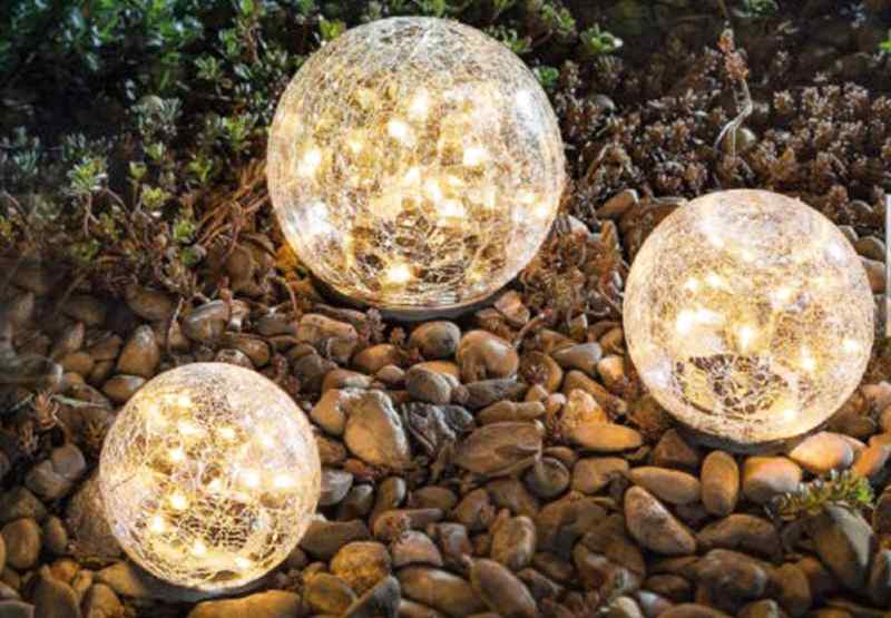 The 5 Best Crackle Glass Globe Solar Lights