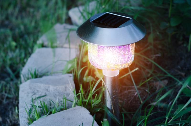 How To Store Solar Lights Over The Winter [Step By Step Guide]