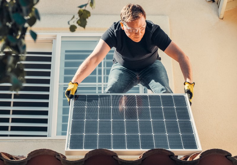 How Many kWh Do Solar Panels Produce?