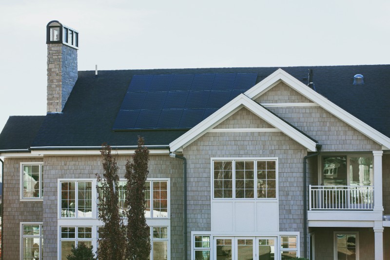 How To Properly Inspect Your Roof Before Installing Solar Panels